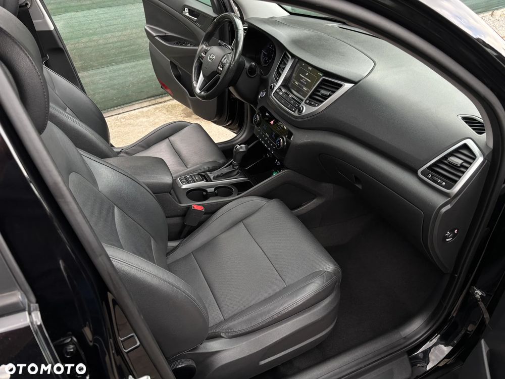 Hyundai Tucson 2.0 CRDi 4WD Automatik 25 Jahre - 6