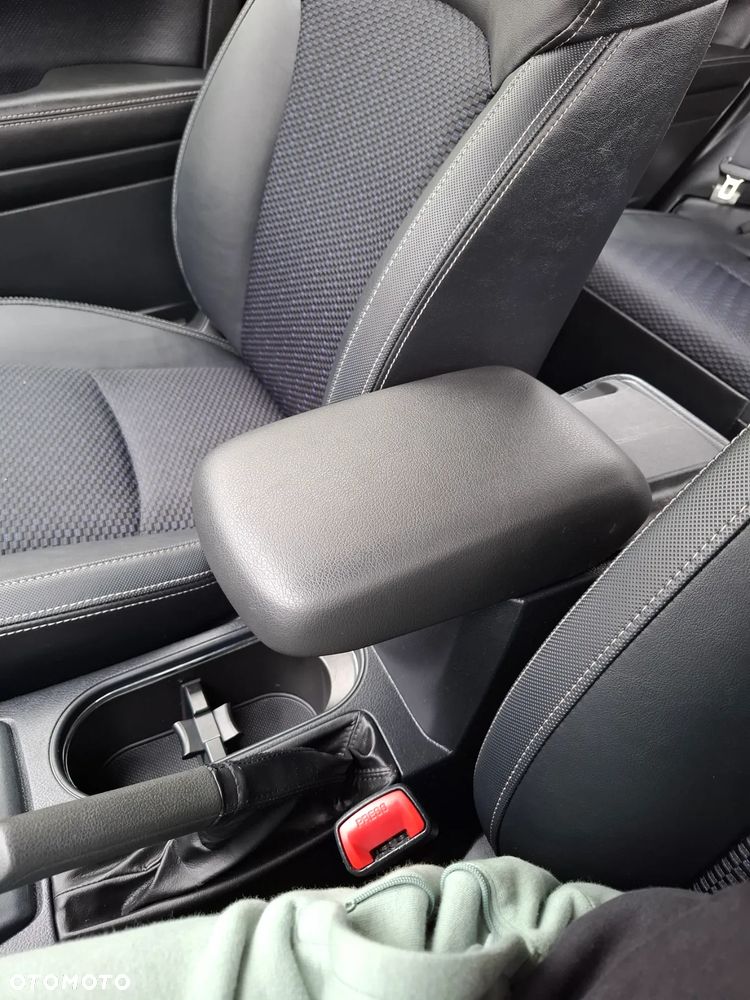 Subaru Forester 2.0 i Platinum (EyeSight) Lineartronic - 25