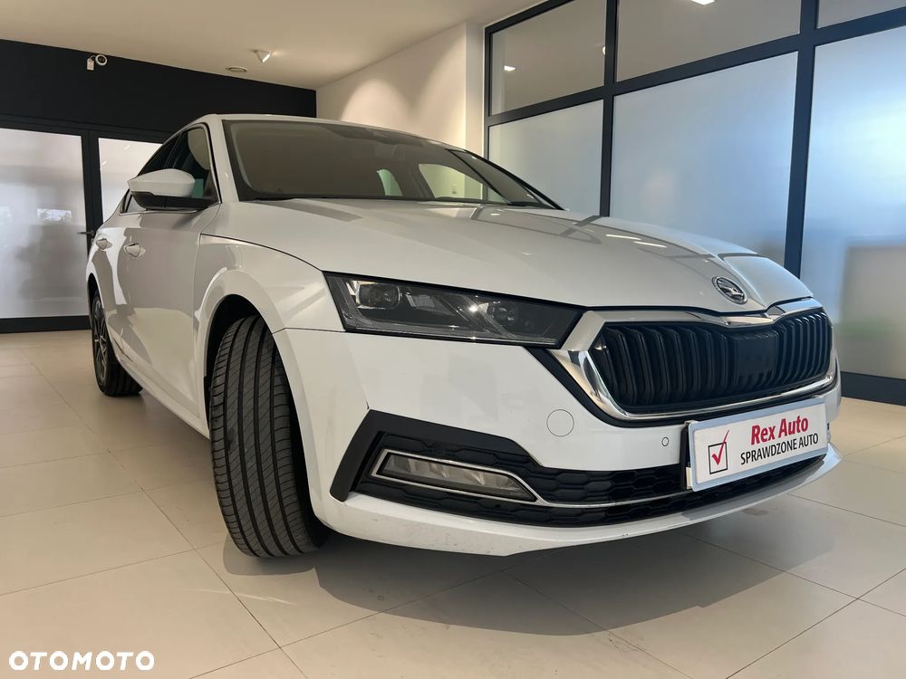 Skoda Octavia 2.0 TDI Style DSG - 2
