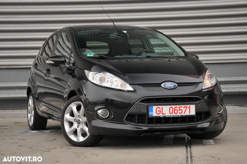 Ford Fiesta - 8