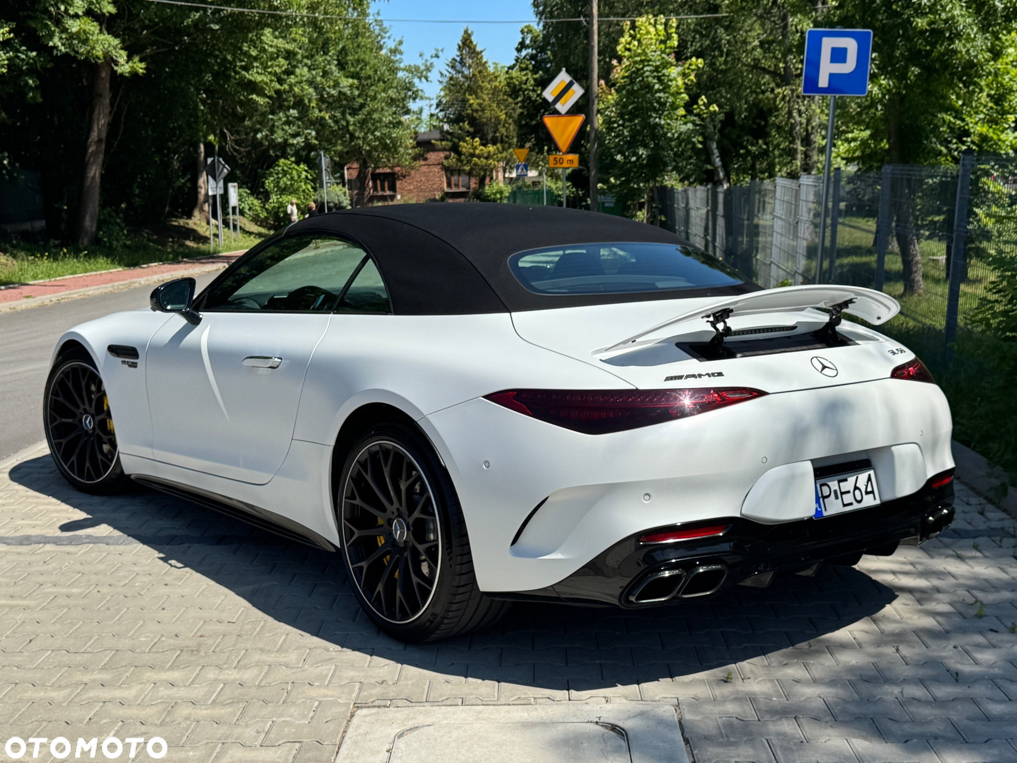 Mercedes-Benz SL AMG 63 4-Matic+ - 14
