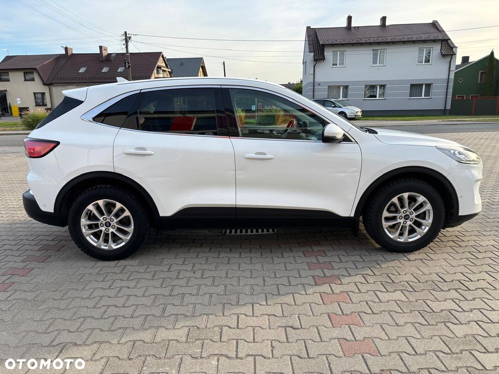 Ford Kuga - 16