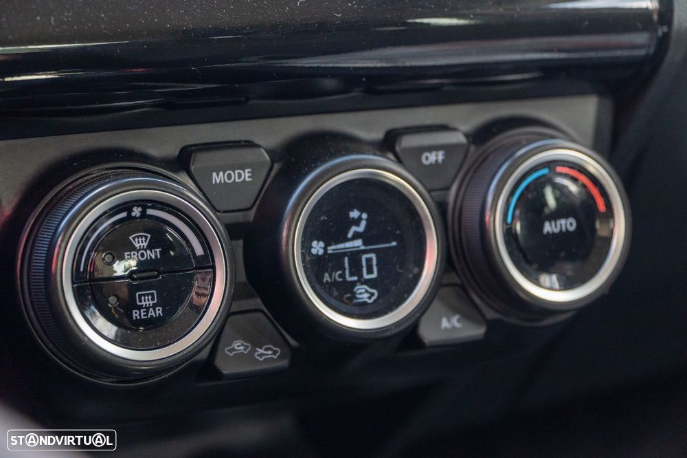 Suzuki Swift 1.2 Dualjet Hybrid Club - 16