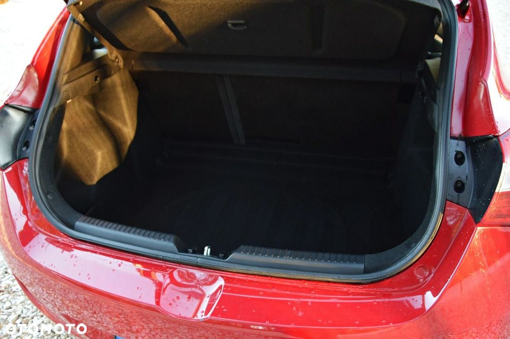 Hyundai i30 1.4 BlueDrive Run - 32