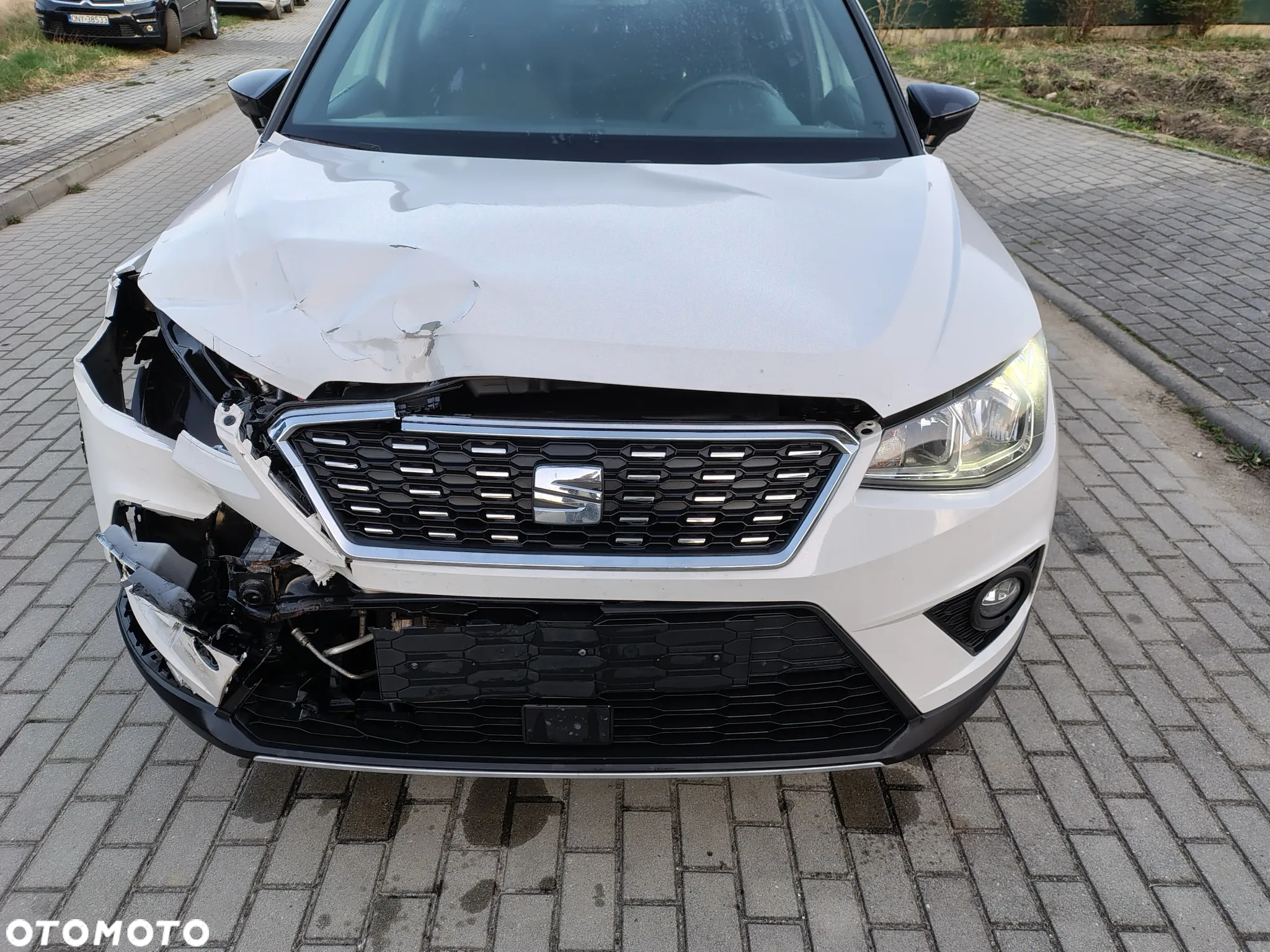 Seat Arona 1.0 TGI Black Edition - 26