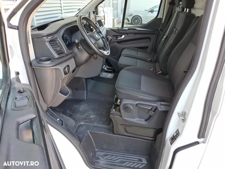 Ford Transit Custom L1H2 - 12