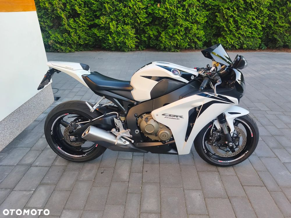 Honda CBR - 2