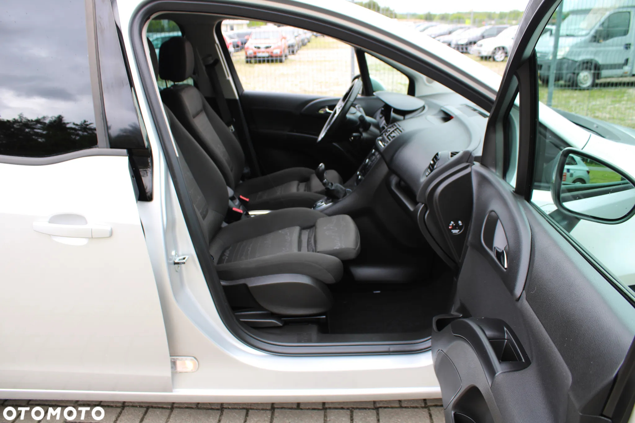 Opel Meriva - 31