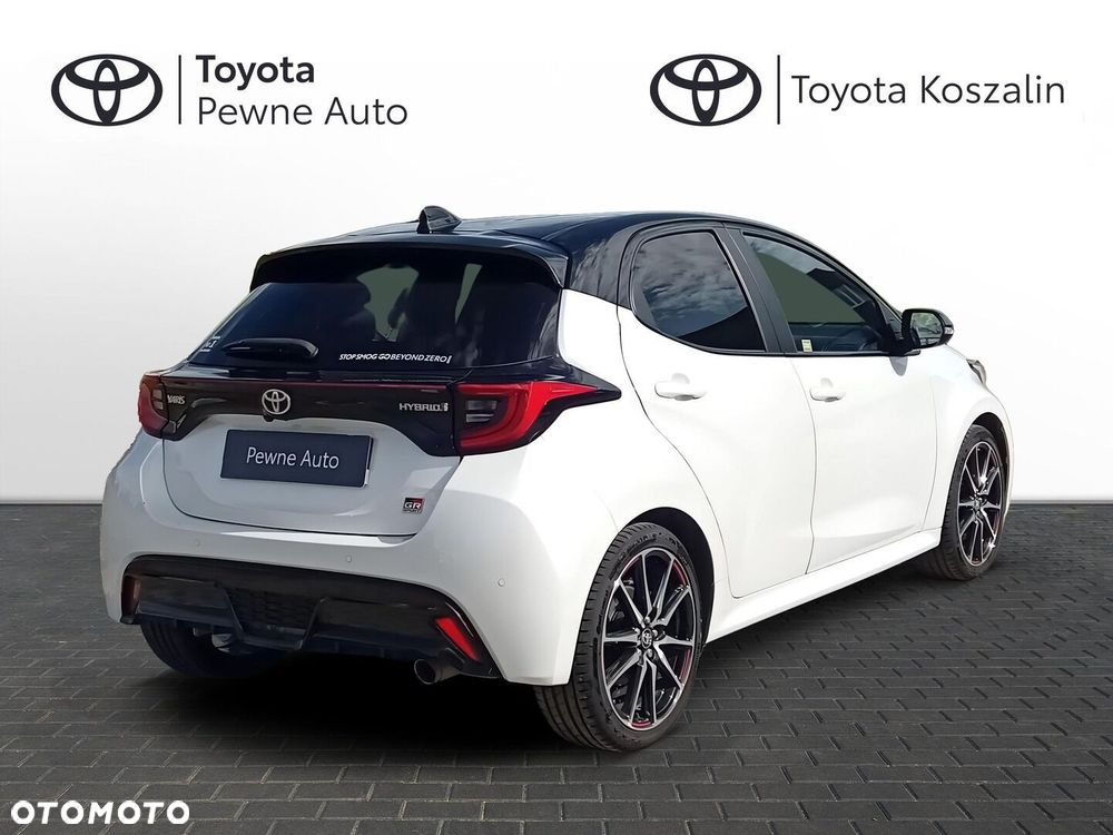 Toyota Yaris - 24