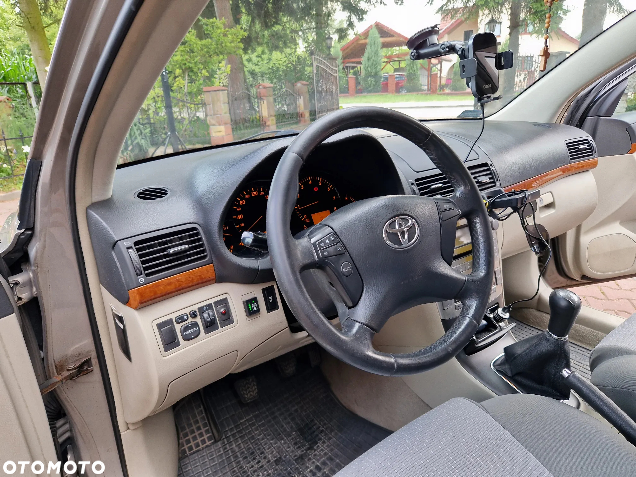 Toyota Avensis 1.8 VVT-i Sol - 18