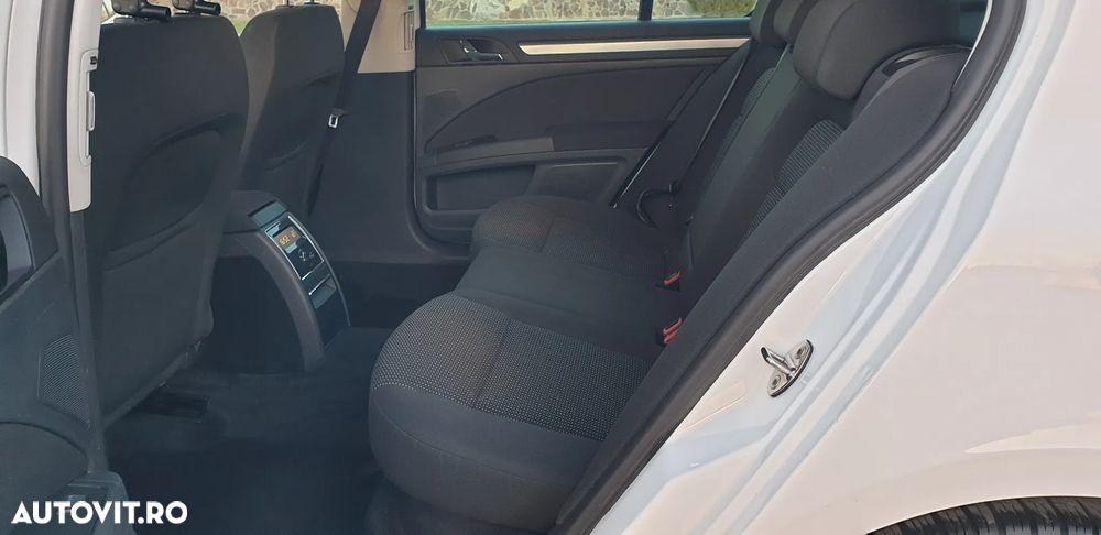 Skoda Superb 1.9 TDI GreenLine - 9