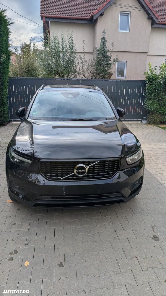 Volvo XC 40 - 1