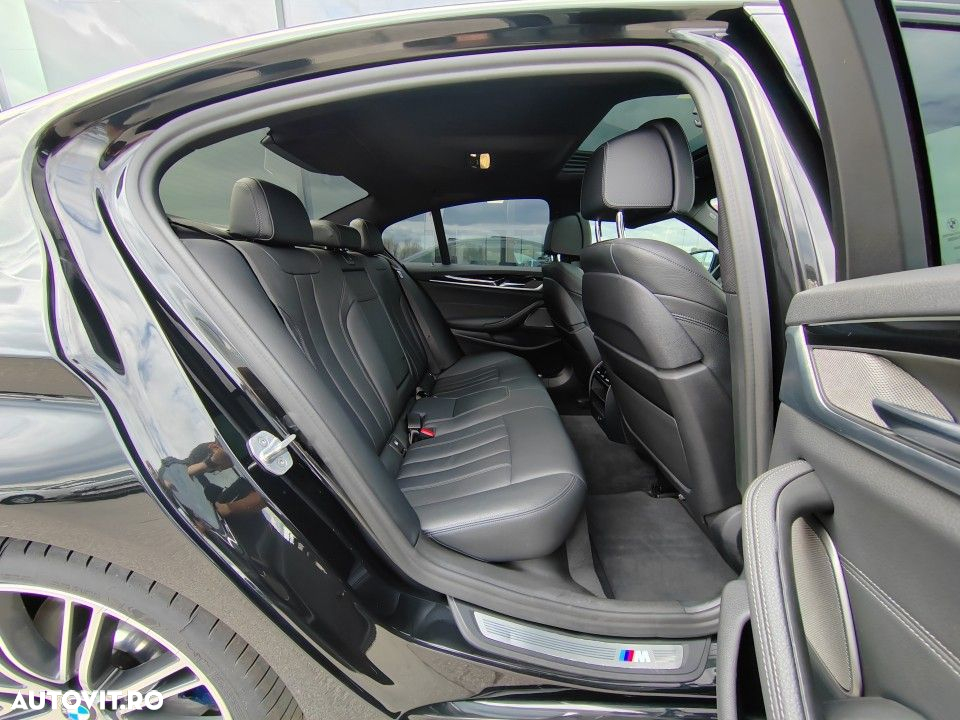 BMW Seria 5 530d xDrive AT - 19