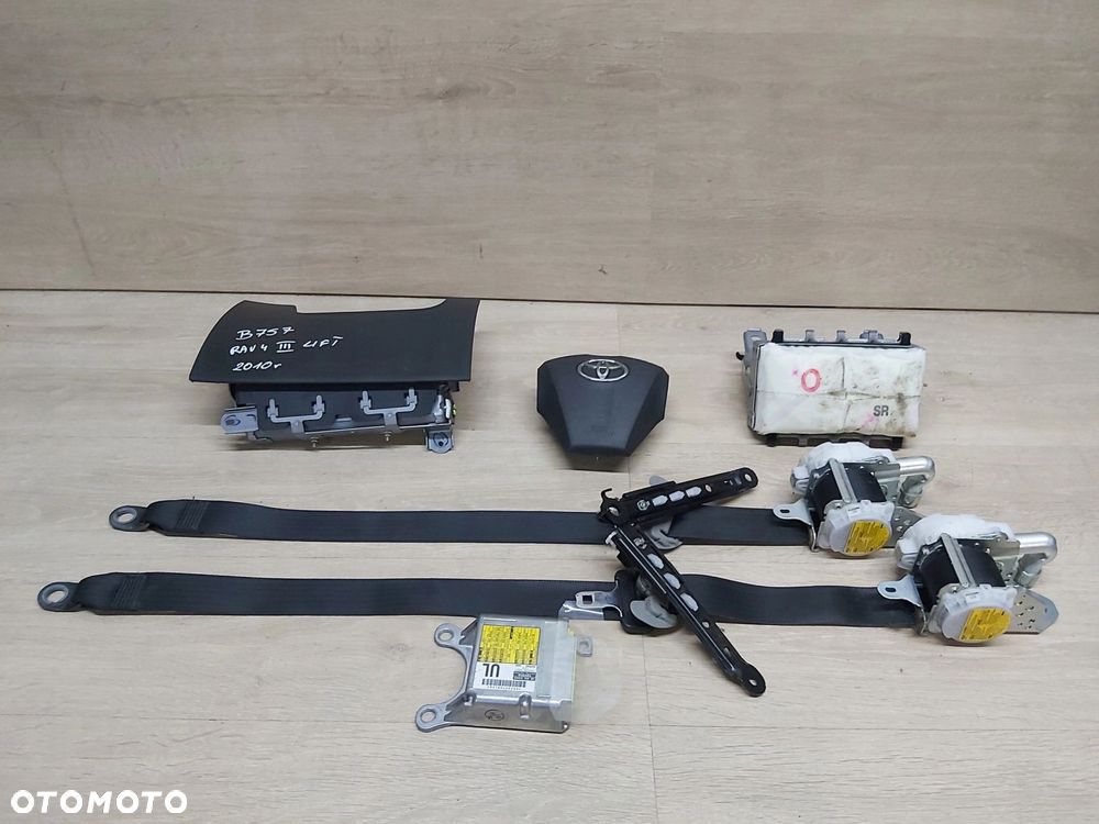 Toyota Rav4 III LIFT air bag poduszka kierowcy deska pas przód lewy prawy - 1