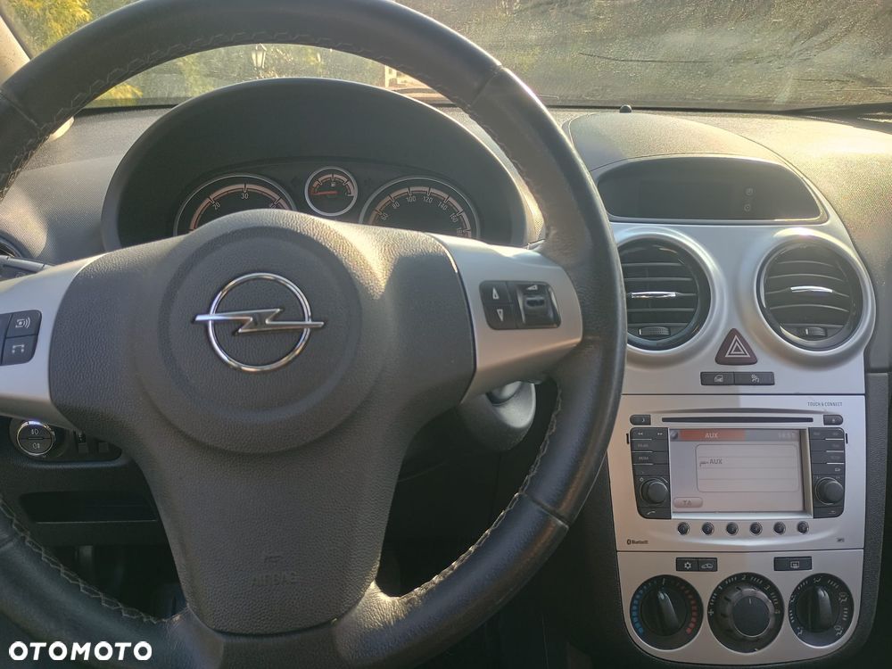 Opel Corsa - 8