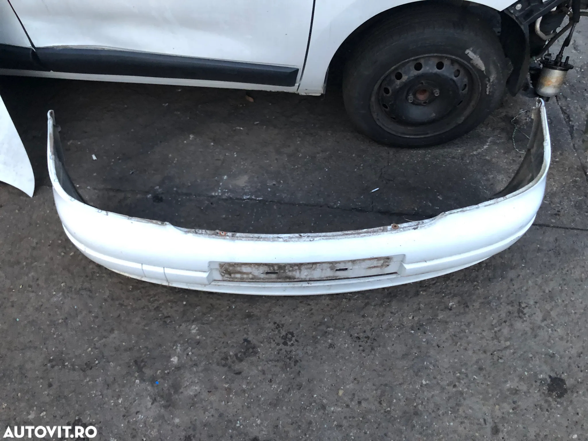 Bara fata Opel Astra G alb 2003 - 4