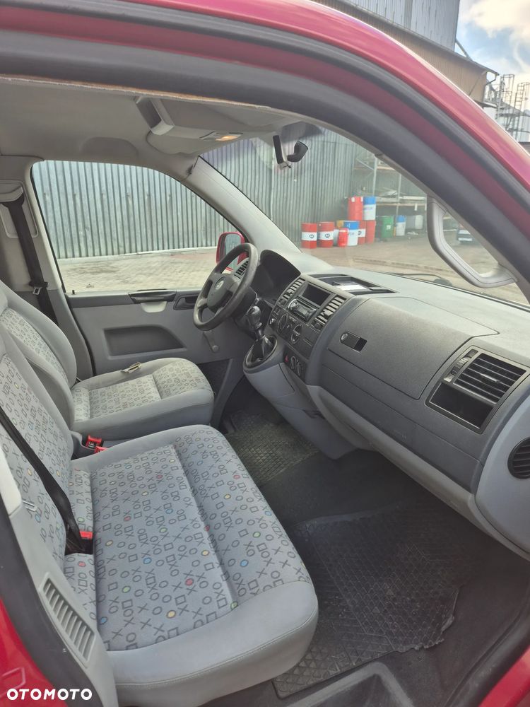 Volkswagen Caravelle L1 - 5