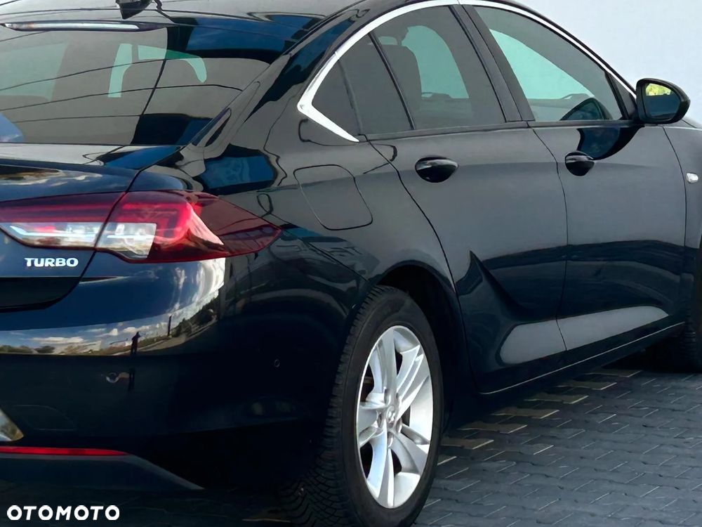 Opel Insignia - 28