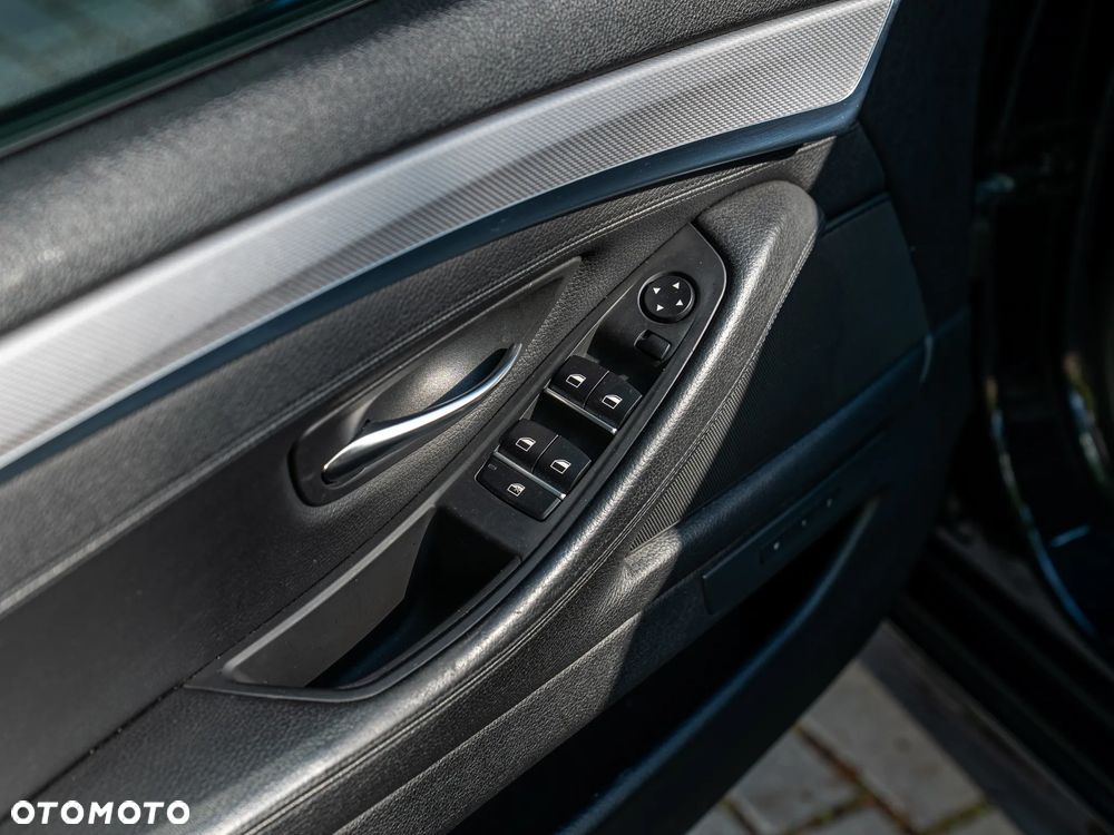BMW Seria 5 - 18
