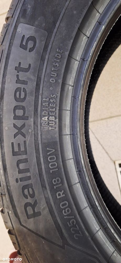 Opony Uniroyal RainExpert 5 – 225/60 R18 100V - 11
