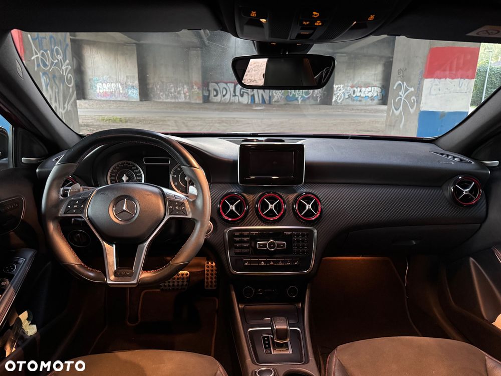Mercedes-Benz Klasa A 45 AMG 4-Matic - 9