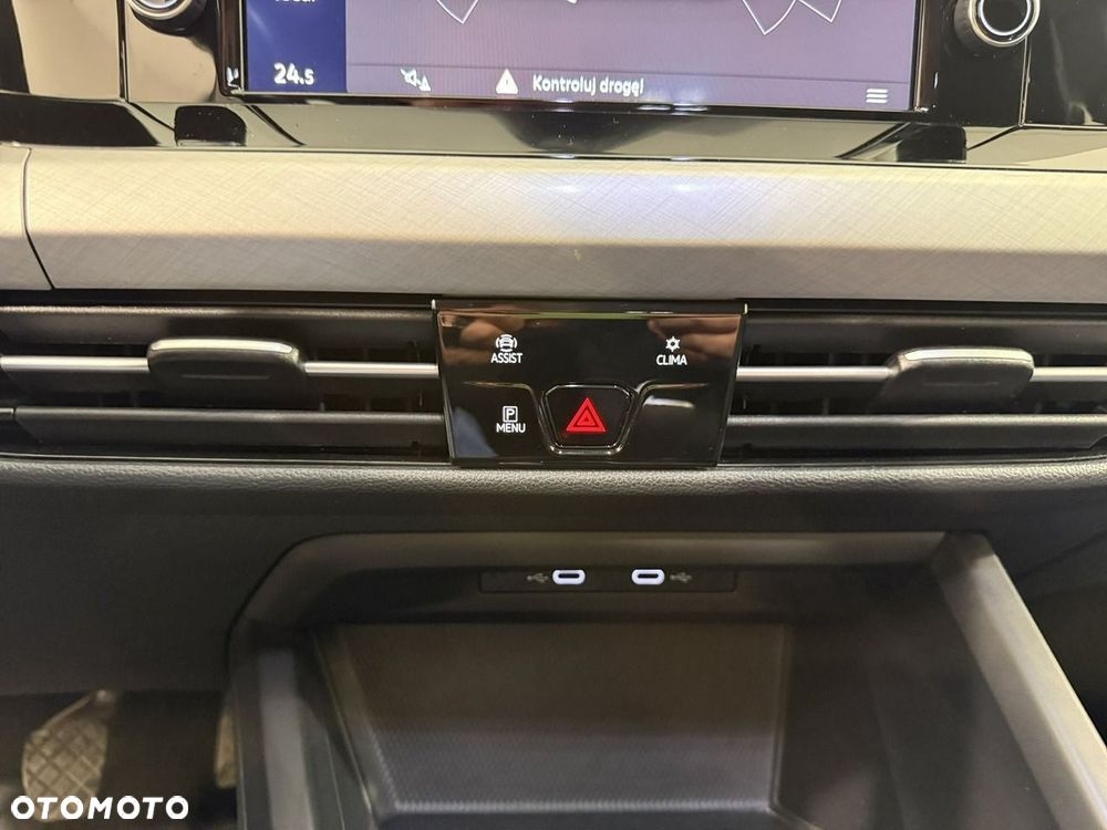 Volkswagen Golf 2.0 TDI SCR Life - 21