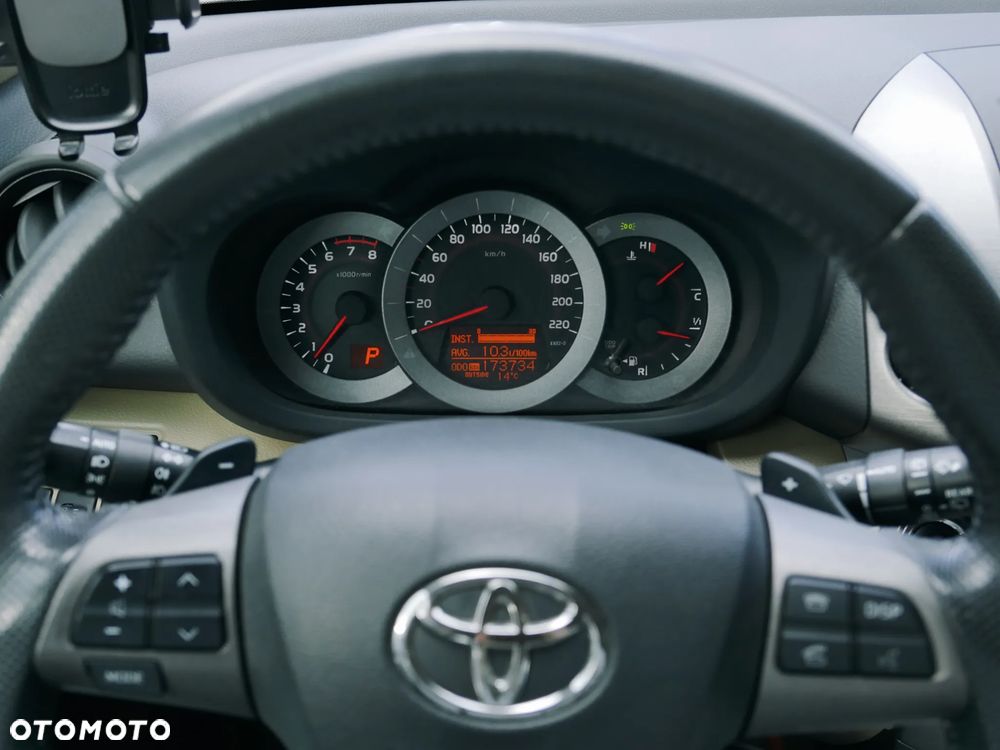 Toyota RAV4 2.0 VVT-i Prestige NAVI MS - 20