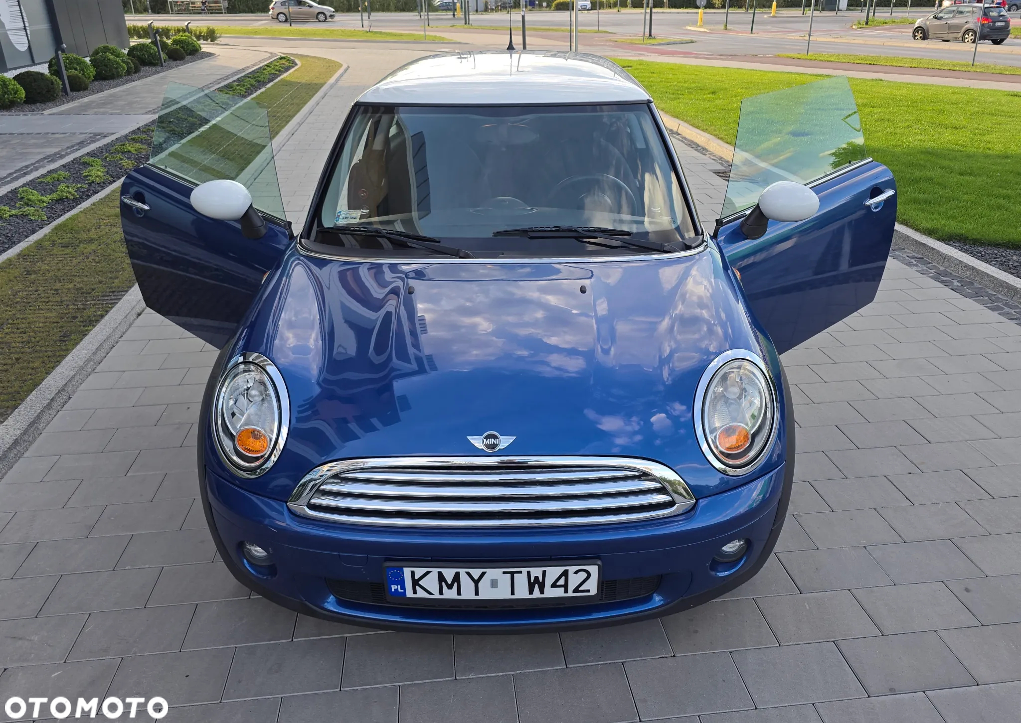 MINI Cooper Standard - 4