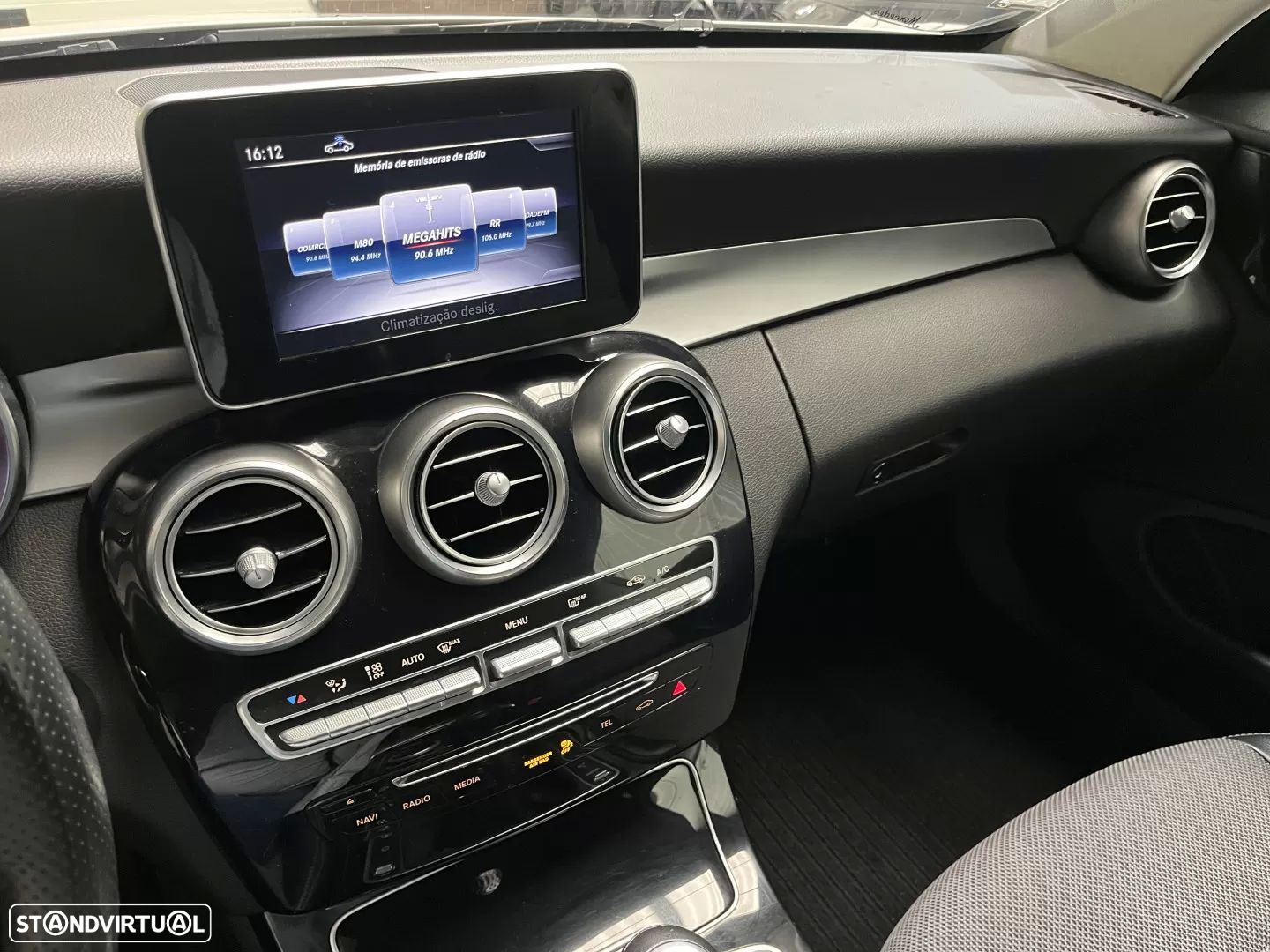Mercedes-Benz C 180 Standard - 33