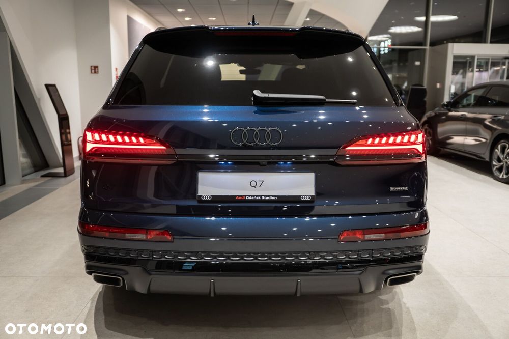 Audi Q7 - 4