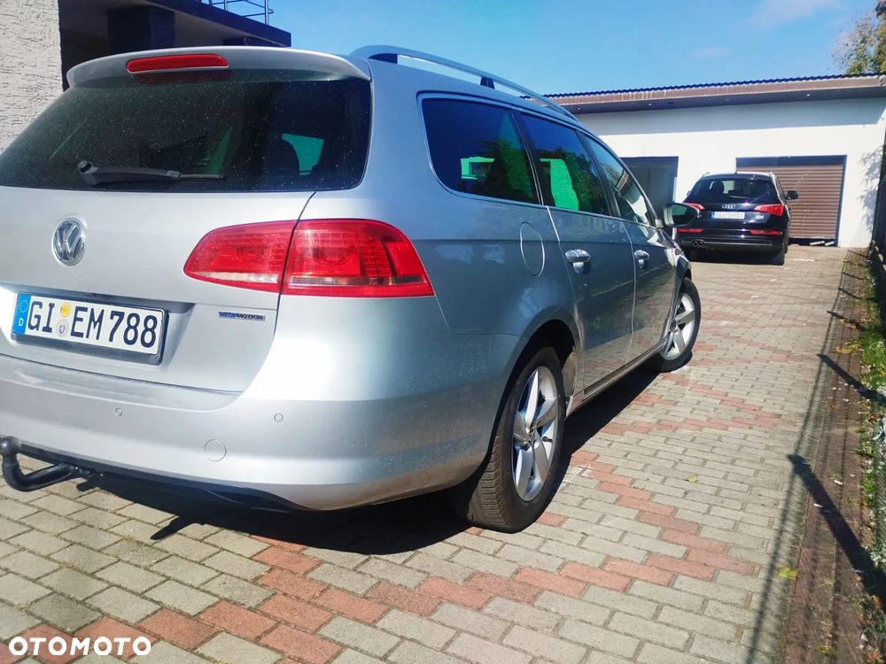 Volkswagen Passat 1.6 TDI Comfortline - 16