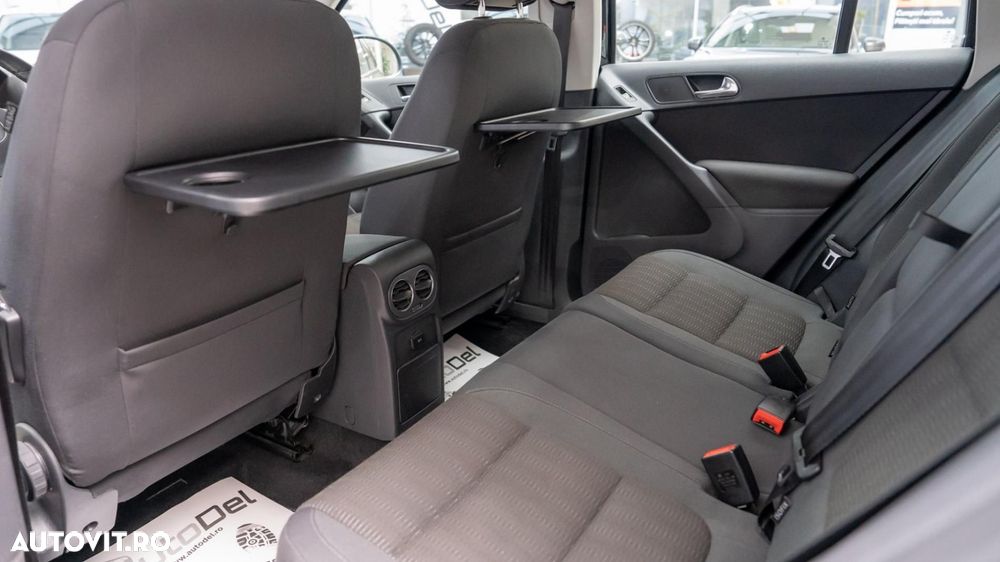 Volkswagen Tiguan - 19