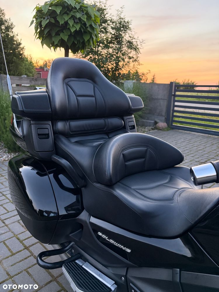 Honda GL - 4