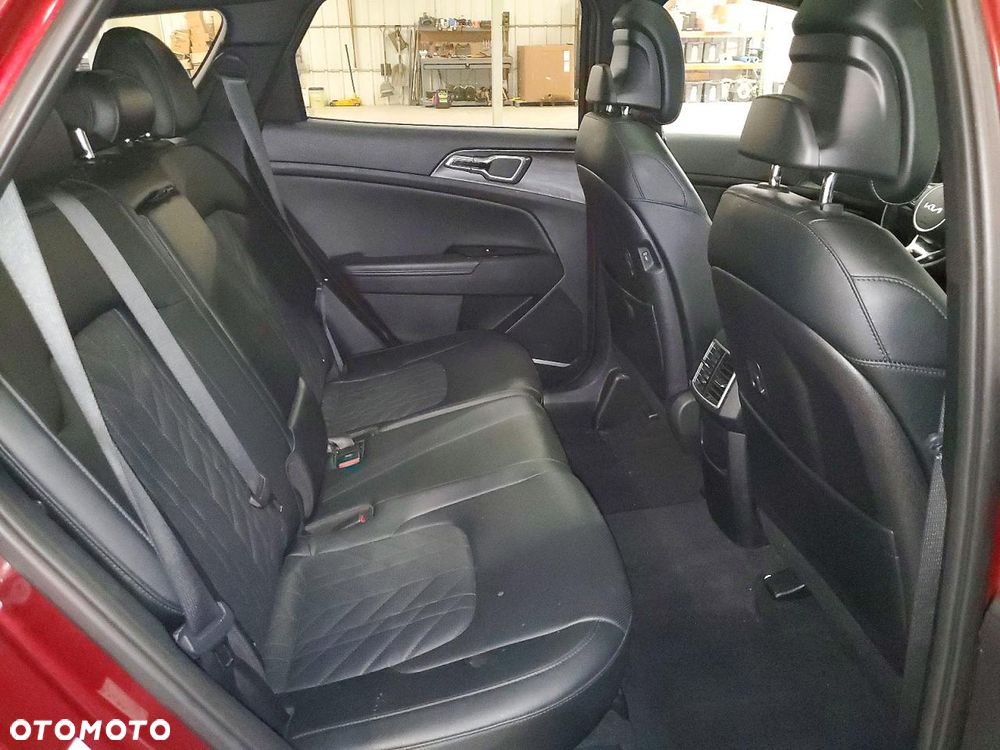 Kia Sportage - 10
