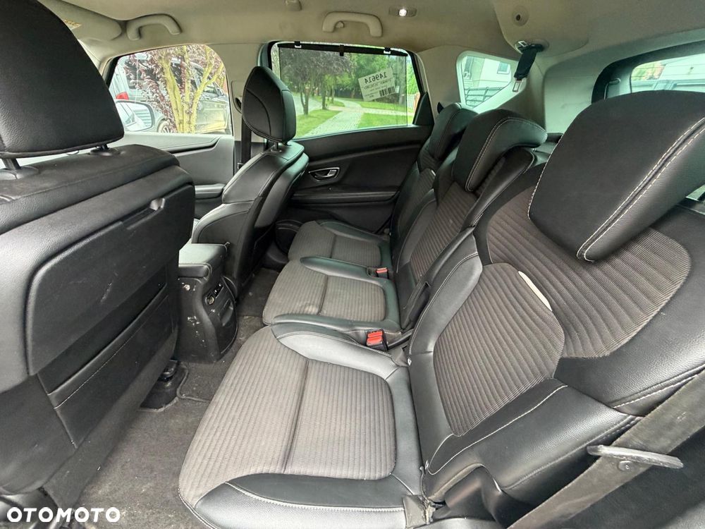Renault Scenic - 12