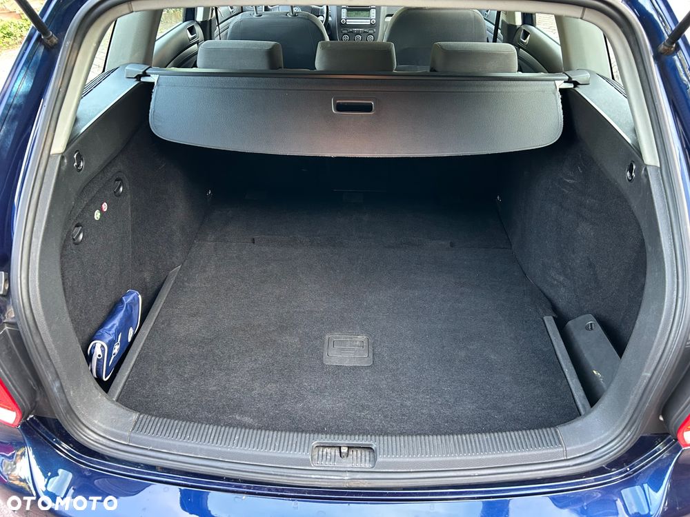 Volkswagen Golf 1.9 TDI DPF Comfortline - 30