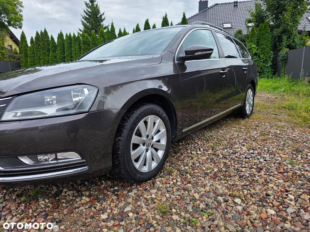 Volkswagen Passat - 8