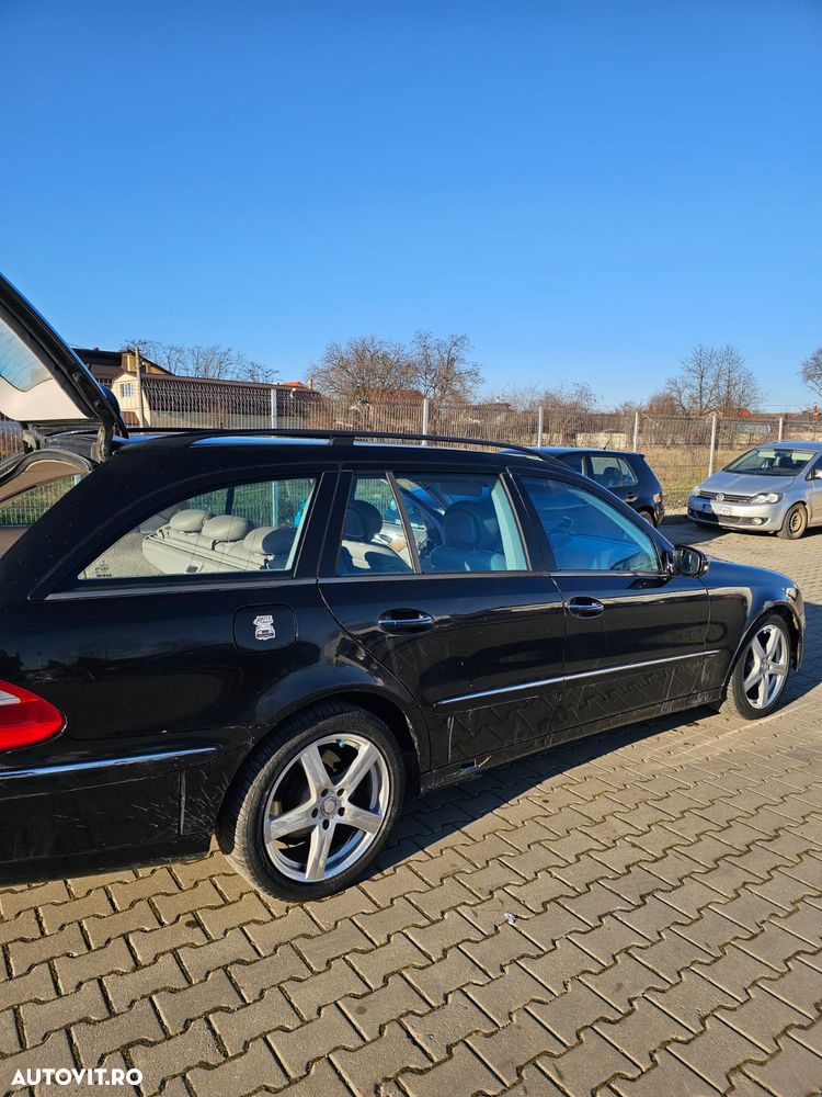 Mercedes-Benz E - 9