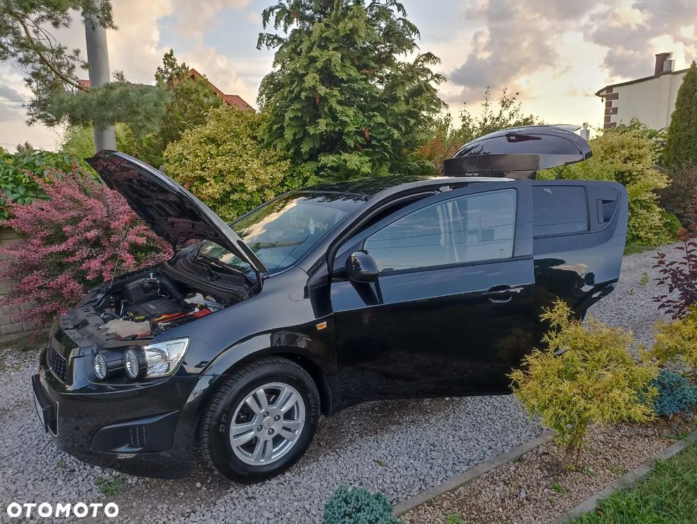 Chevrolet Aveo - 13