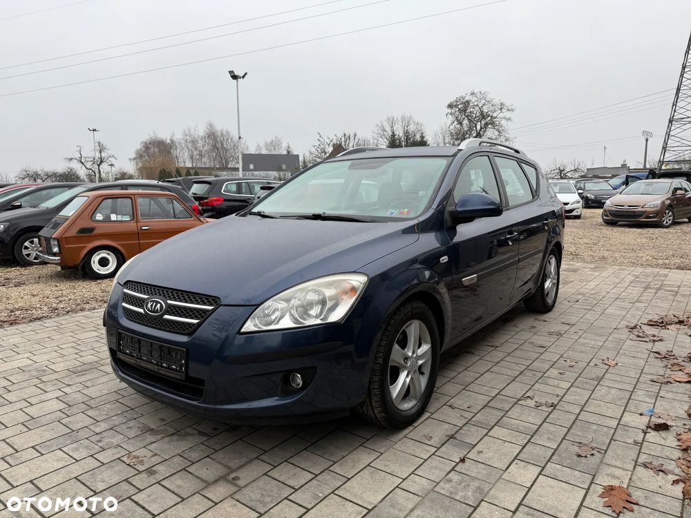 Kia Ceed 2.0 CVVT Spirit - 10