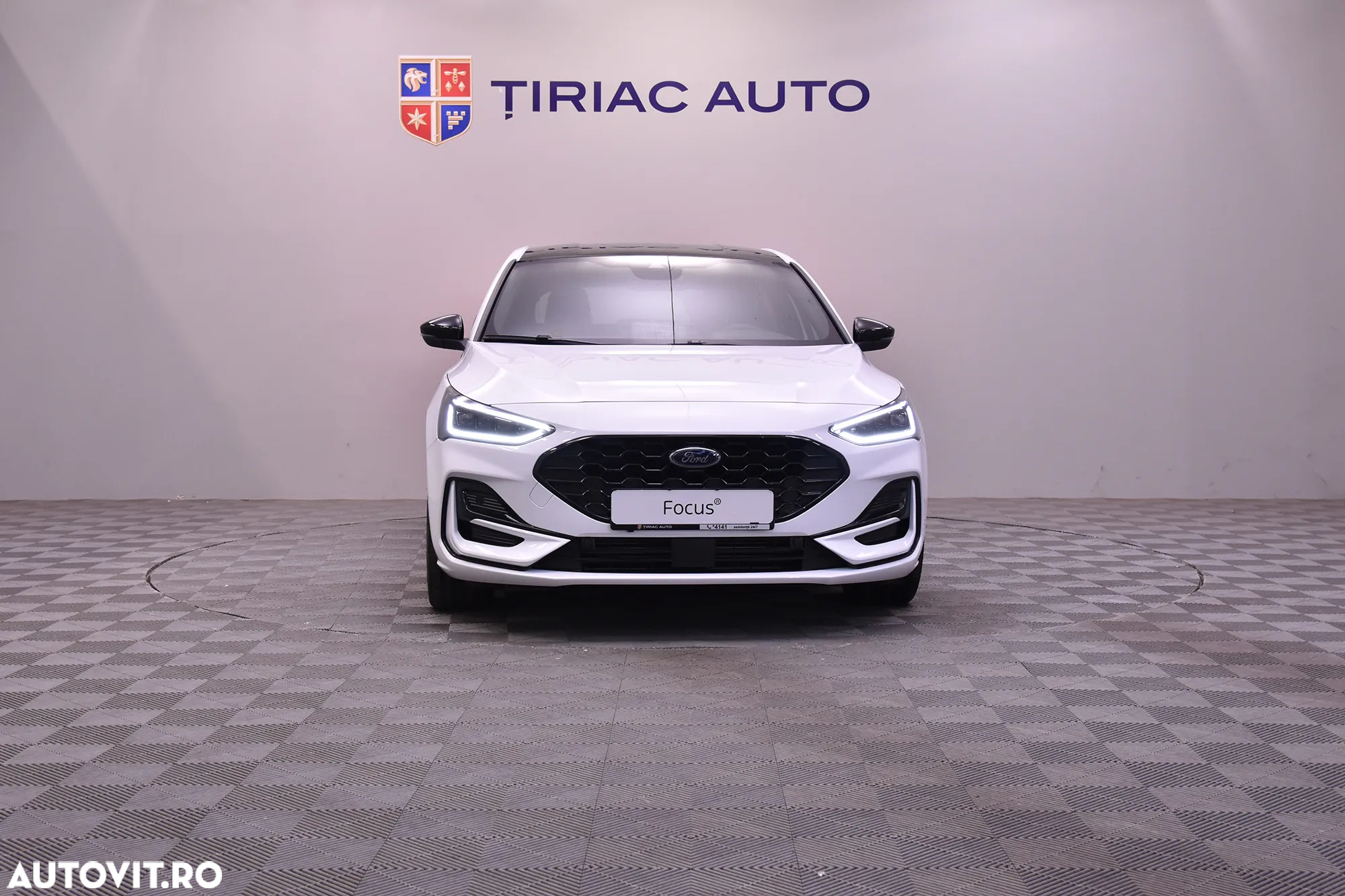 Ford Focus 1.0 EcoBoost MHEV ST-Line X - 8
