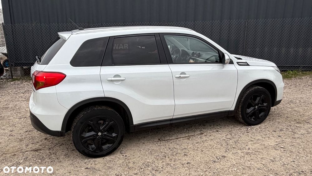 Suzuki Vitara - 26