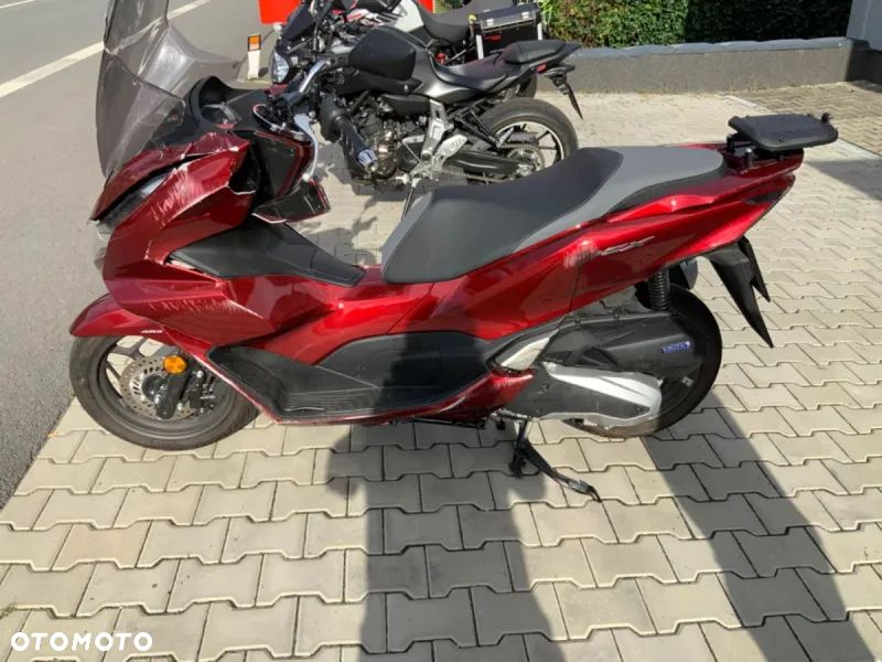 Honda PCX - 1