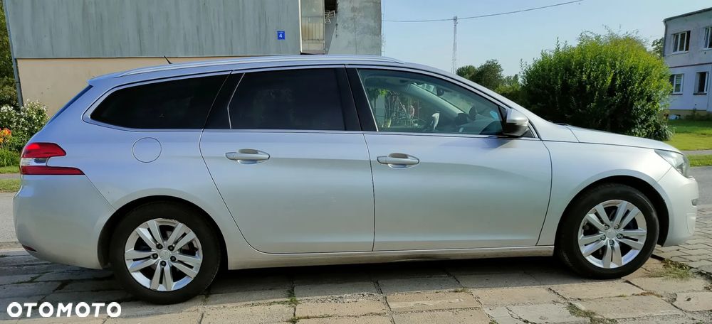 Peugeot 308 BlueHDi FAP 150 EAT6 Stop&Start Allure - 5