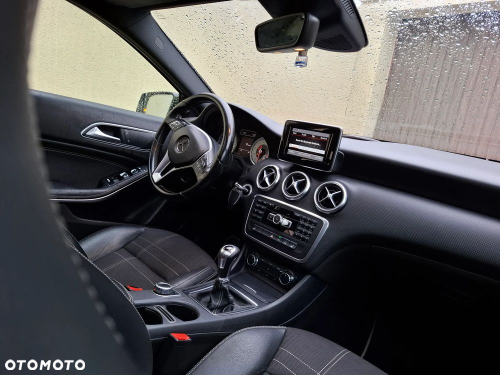Mercedes-Benz Klasa A 180 (BlueEFFICIENCY) Urban - 10
