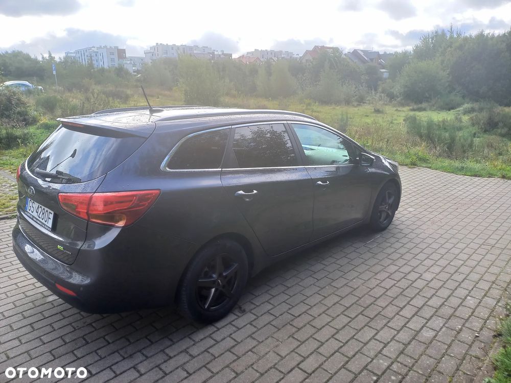 Kia Ceed 1.6 GDI XL - 15
