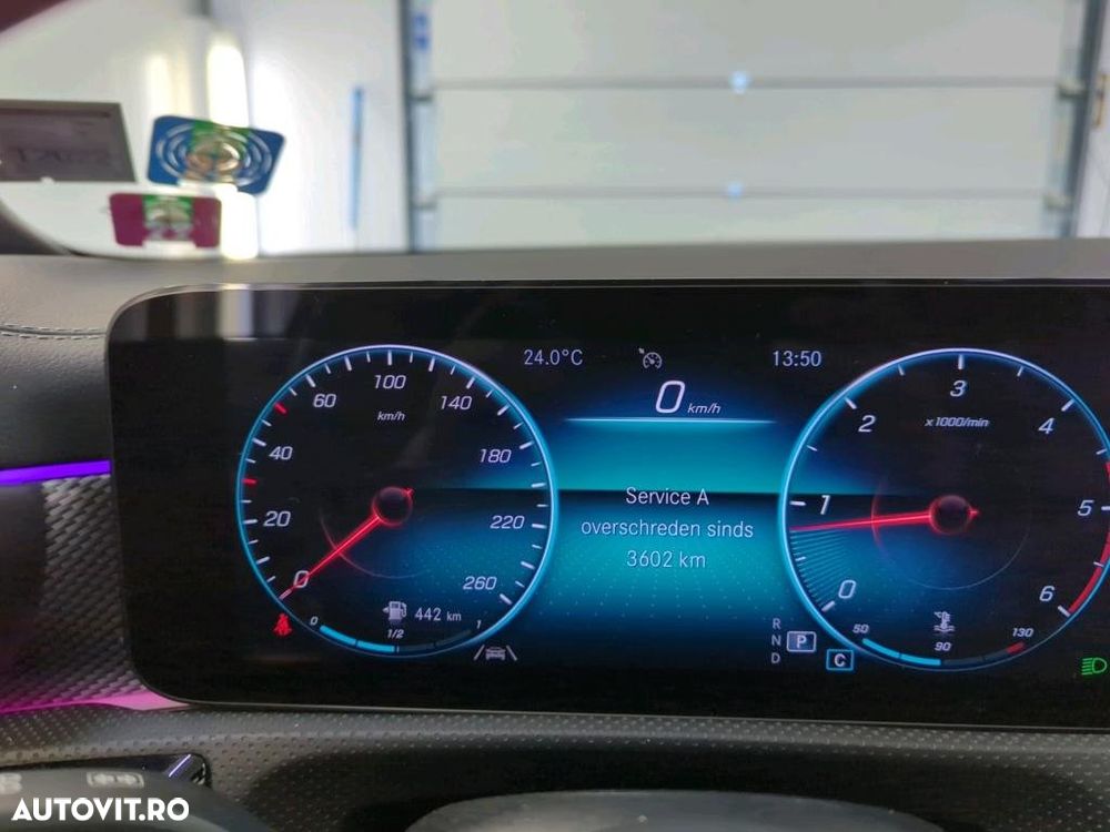 Mercedes-Benz CLA 180 - 12