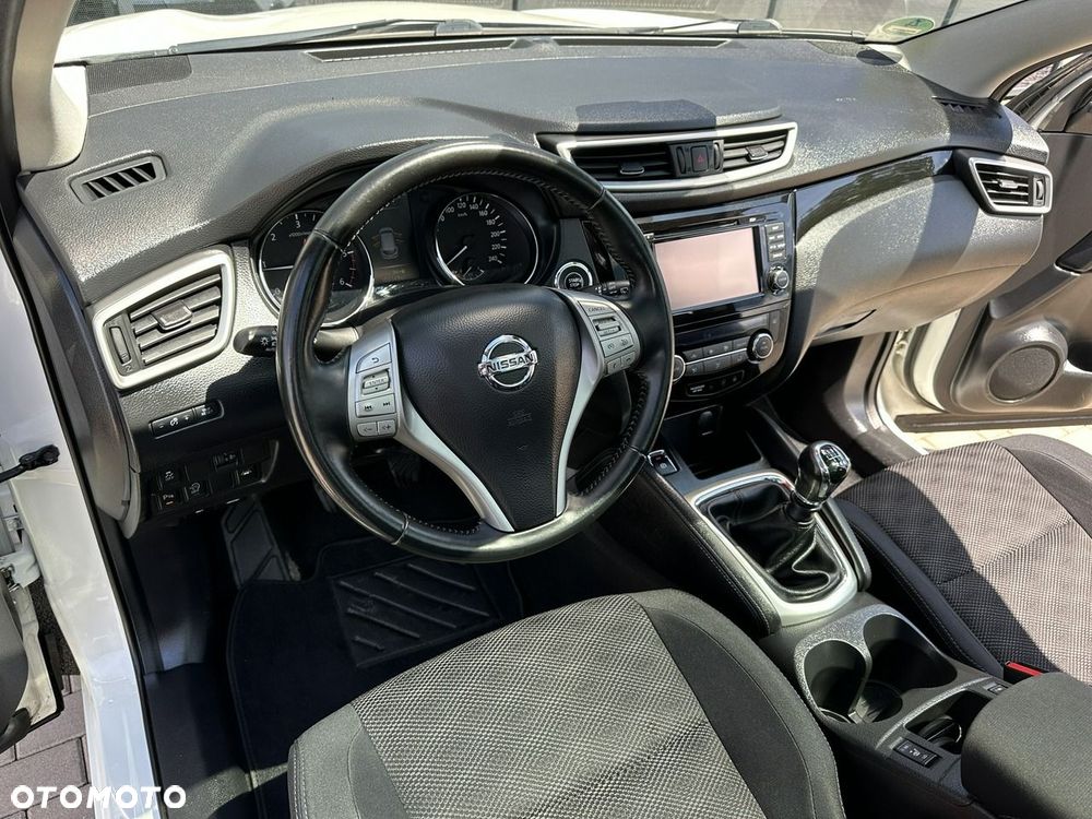 Nissan Qashqai 1.6 DCi Tekna+ - 11