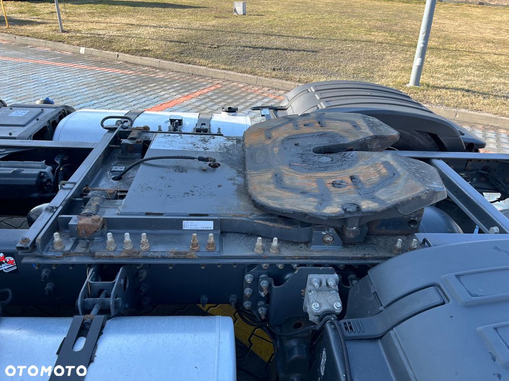 Renault T480 HIGH Sleeper XLOW - 7