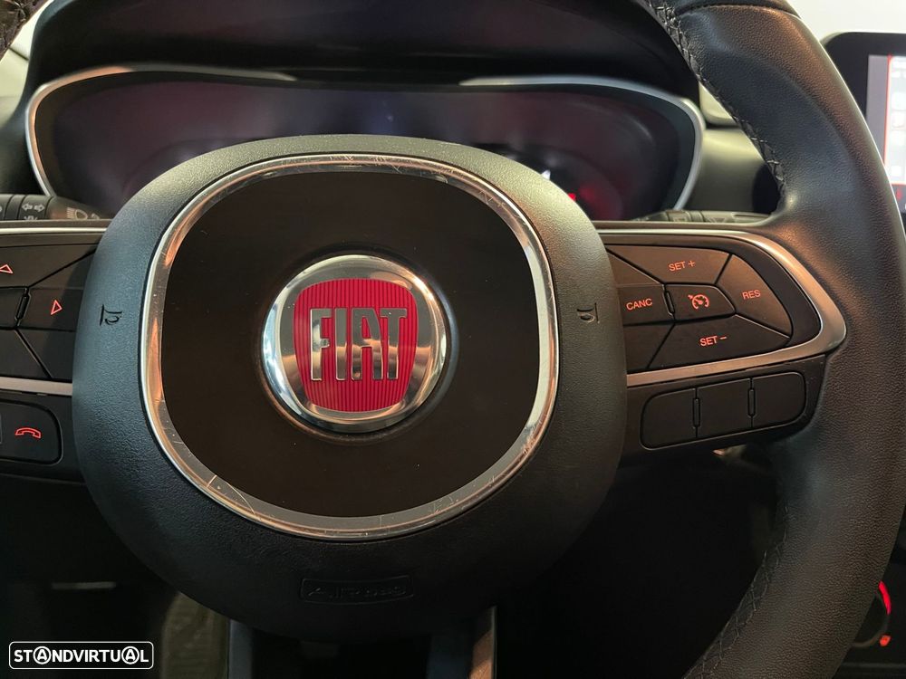 Fiat Tipo Station Wagon 1.3 M-Jet Lounge - 19